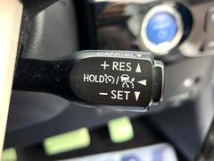 �ڥ졼�������롼������ȥ�����۹�®ƻϩ�Ǥ�Ĺ��Υ���Ԥ��ڤˡ�����ư��®�٤��ݤĥ��롼������ȥ����뤬�����ͷڸ������ƥ��Ϣ�Ȥ��������μ�ξ���Τ��Ƽִ֤��ݤĤ褦��®��Ĵ�ᤷ�Ƥ���ޤ����� 6