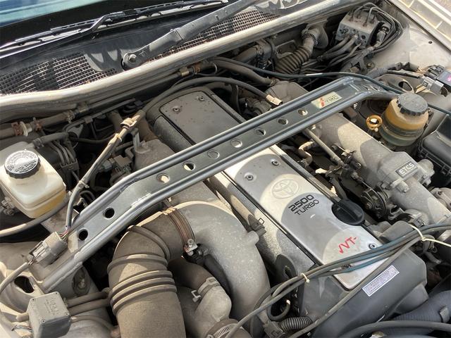 マークII ツアラーＶ　走行１１７８２８ｋｍ　タイミングベルト交換済　社外足回り　ＴＲＤタワーバー　社外１７インチＡＷ　ＨＩＤヘッドライト　フルエアロ　ＥＴＣ　キーレスエントリー（11枚目）