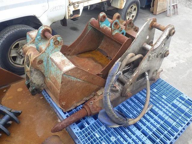 日本 　クボタクボタＵ－３５－６　油圧ブレーカーＨ２ＸＥ　法面バケット　標準バケット　エクストラバケット・加工バケット　エンジン型式７ＨＥ２０８５　２４３０．５ｈ（12枚目）