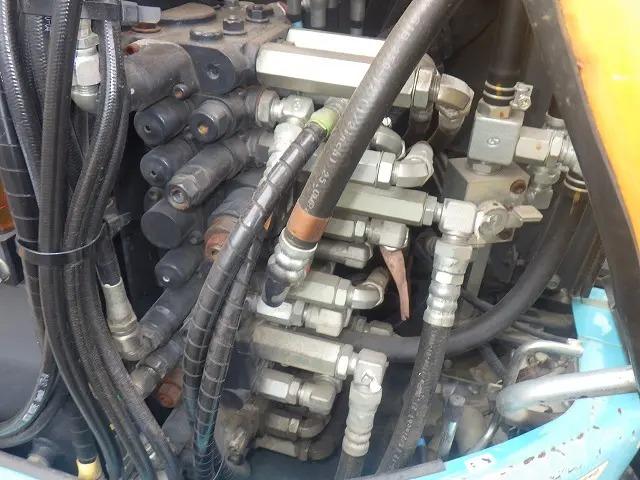 日本 　クボタクボタＵ－３５－６　油圧ブレーカーＨ２ＸＥ　法面バケット　標準バケット　エクストラバケット・加工バケット　エンジン型式７ＨＥ２０８５　２４３０．５ｈ（28枚目）