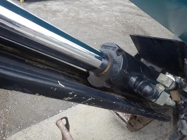 日本 　クボタクボタＵ－３５－６　油圧ブレーカーＨ２ＸＥ　法面バケット　標準バケット　エクストラバケット・加工バケット　エンジン型式７ＨＥ２０８５　２４３０．５ｈ（49枚目）