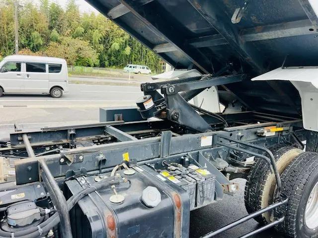 フォワード ダンプ 極東製 ベットレス 手動コボレーン 積載可能量3600kg エンジン型式4HK1 走行40000km 横滑り防止装置 アイドリングストップ(14枚目)