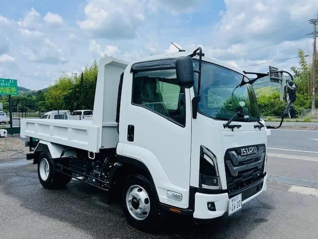 フォワード ベースグレード　新明和製　Ｌゲートダンプ　積載可能量３５５０ｋｇ　荷台未使用　ベッドレス　１９０ＰＳ馬力　エンジン型式４ＨＫ１　燃料タンク　６速ミッション　レーンアシスト　横滑り防止装置　アイドリングストップ（14枚目）