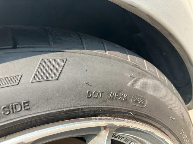 フェアレディＺ バージョンＳＴ　走行距離８９，０００Ｋｍ　６速ミッション車　社外マフラー　社外１８アルミホイール　車高調　ナビ　ＥＴＣ　レザーシート　キーレス　ＨＩＤライト　エアクリーナー（9枚目）