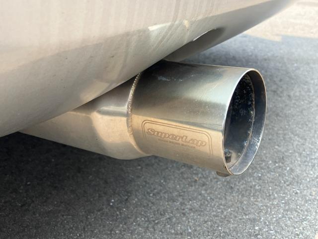 フェアレディＺ バージョンＳＴ　走行距離８９，０００Ｋｍ　６速ミッション車　社外マフラー　社外１８アルミホイール　車高調　ナビ　ＥＴＣ　レザーシート　キーレス　ＨＩＤライト　エアクリーナー（18枚目）