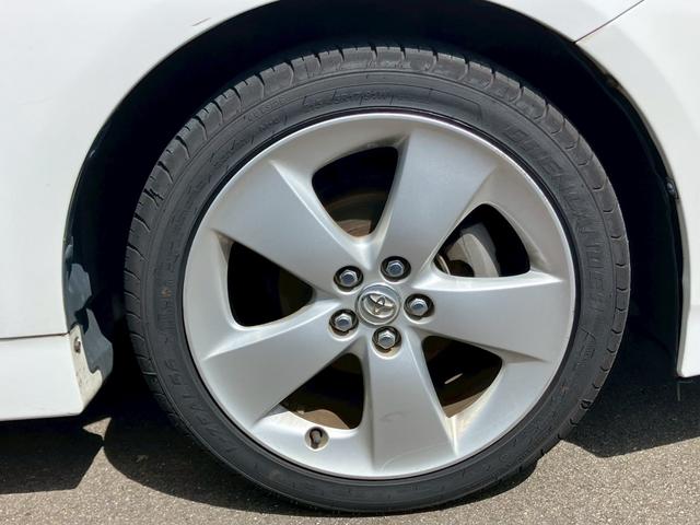 プリウス Sツーリングセレクション ナビTV スマートキー プッシュスタート 純正17インチアルミ ETC アイドリングストップ LEDヘッドライト ウインカーミラー オートエアコン ハイブリッド車 取扱説明書(20枚目)