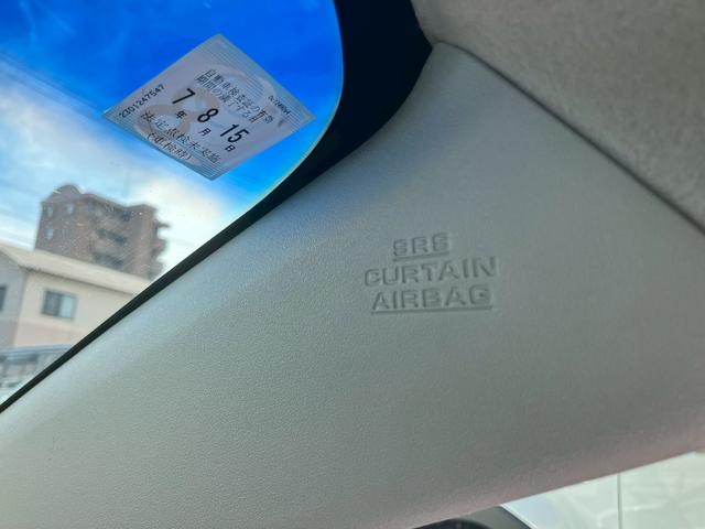 プリウス Sツーリングセレクション ナビTV スマートキー プッシュスタート 純正17インチアルミ ETC アイドリングストップ LEDヘッドライト ウインカーミラー オートエアコン ハイブリッド車 取扱説明書(48枚目)