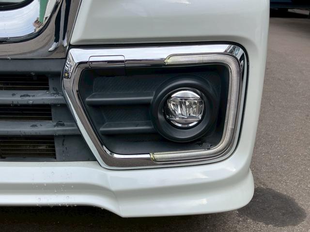 スペーシアカスタム ハイブリッドＸＳターボ　デュアルセンサーブレーキサポート　ナビ　フルセグＴＶ　バックモニター　コムテック３６０°ドライブレコーダー　両側パワースライドドア　クルーズコントロール　ＬＥＤヘッドライト　スマートキー（9枚目）