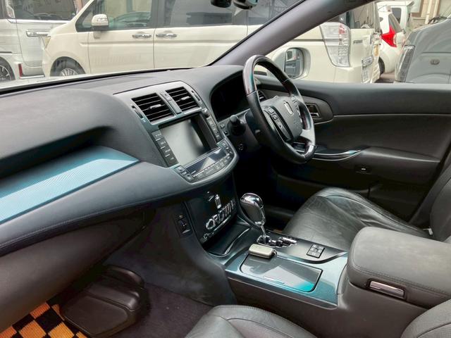 クラウンハイブリッド ベースグレード　純正ナビＴＶ　バックモニター　ドライブレコーダー　ＬＥＤヘッドライト　黒革シート　スマートキー　プッシュスタート　コンビハンドル　クルーズコントロール　純正１８インチＡＷ　パワーシート（38枚目）