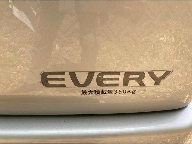 エブリイ ジョイン　車検令和９年６月　ハイルーフ　５速ミッション　４ＷＤ　エアコン　パワステ　パワーウインド　運転席助手席エアバック　ヘッドライトレベライザー　積載量３５０ｋｇ（9枚目）