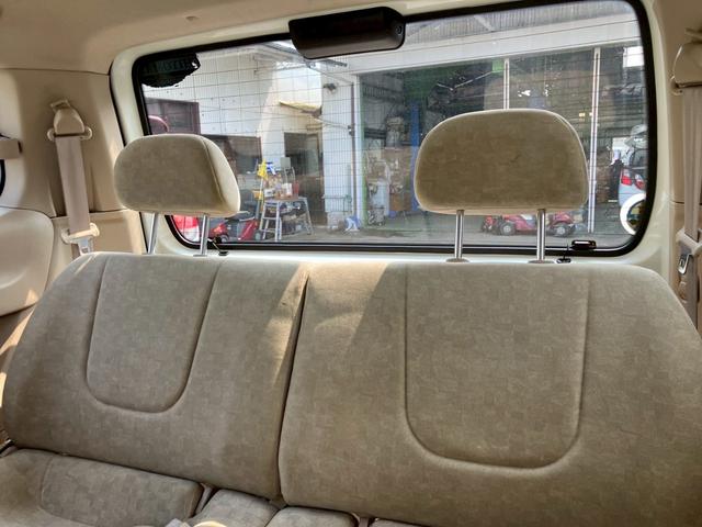 セレナ Ｖ－Ｓリミテッドナビパッケージ　純正ナビ　バックモニター　パワースライドドア　アルミ　ウインカーミラー　スマートキー　プライバシーガラス　ＥＴＣ　オートＡＣ　８人乗り（32枚目）