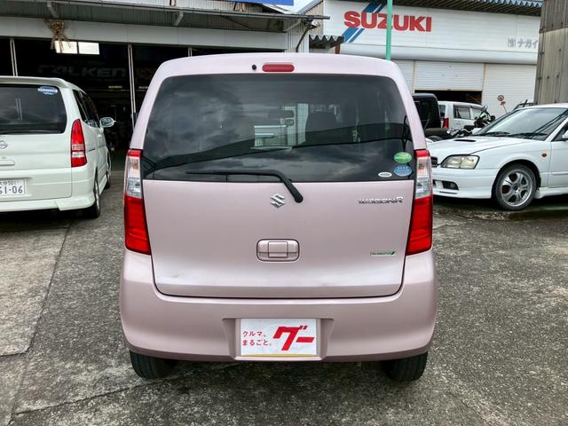 ワゴンＲ ＦＸ　アイドリングストップ　キーレス　ＣＤ　セキュリティアラーム　プライバシーガラス　オートＡＣ　ヘッドライトレベライザー　Ｗエアバッグ　ＡＢＳ　電動格納ドアミラー（7枚目）