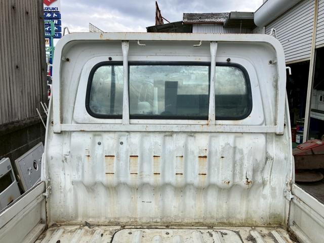 ハイゼットトラック エアコン・パワステ　スペシャル　５速ＭＴ　４ＷＤ　３方開　ナビ付（6枚目）