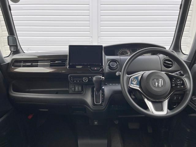 Ｎ－ＢＯＸカスタム Ｇ・ＥＸホンダセンシング　ＳＤナビ　バックカメラ　衝突被害軽減システム　レーダークルーズ　ドラレコ　スマートキー　ＬＥＤヘッド　ビルトインＥＴＣ　車線逸脱警報　オートライト　オートエアコン　純正１４インチアルミ（2枚目）