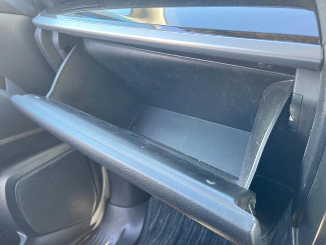 ヴェルファイア 2.5Z Aエディション 両側電動ドア SDナビ バックカメラ  スマートキー LEDヘッド ビルトインETC オートライト デュアルエアコン 純正18インチアルミ Bluetooth CD DVD再生(40枚目)