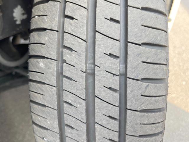 ルクラカスタム ＲＳ　４ＷＤ　ＳＤナビ　スマートキー　ＨＩＤヘッド　オートエアコン　純正１５インチアルミ　ＣＤ（40枚目）