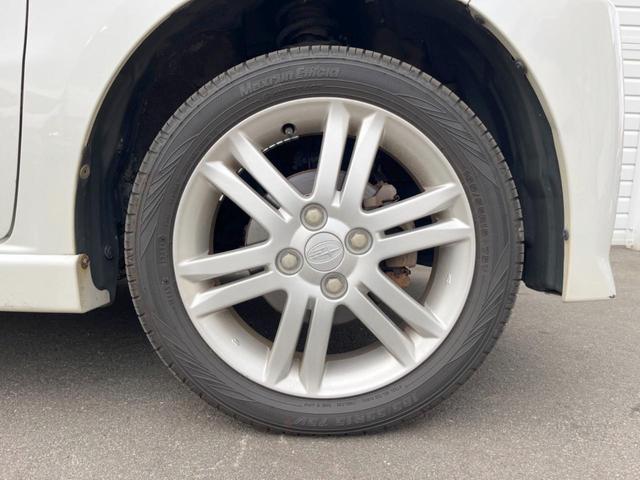 ルクラカスタム ＲＳ　４ＷＤ　ＳＤナビ　スマートキー　ＨＩＤヘッド　オートエアコン　純正１５インチアルミ　ＣＤ（42枚目）