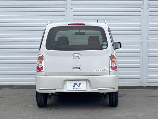 ミラココア ココアプラスＸ　キーフリーシステム　オートエアコン　電動格納ミラー　アイドリングストップ　バニティミラー　ＬＥＤヘッドライト　純正１４インチスチールホイール（16枚目）