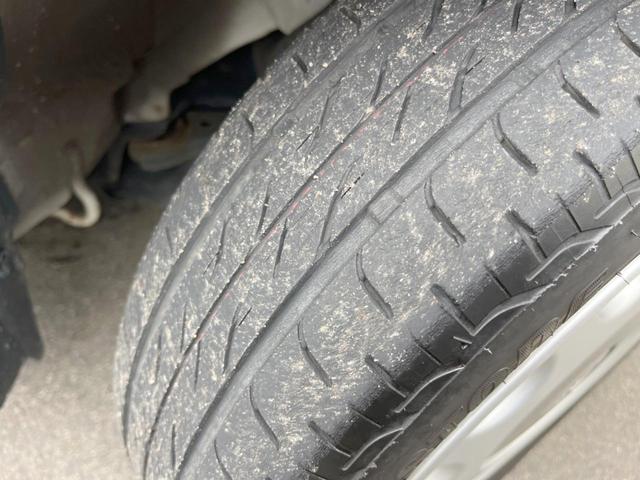 ミラココア ココアプラスＸ　キーフリーシステム　オートエアコン　電動格納ミラー　アイドリングストップ　バニティミラー　ＬＥＤヘッドライト　純正１４インチスチールホイール（24枚目）