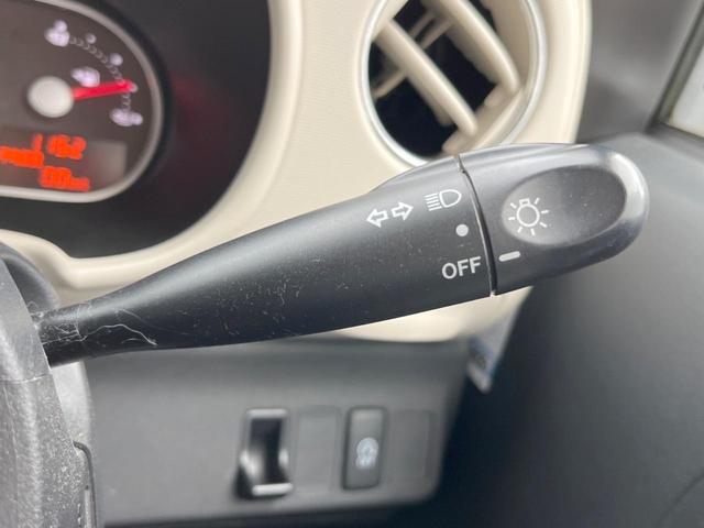 ミラココア ココアプラスＸ　キーフリーシステム　オートエアコン　電動格納ミラー　アイドリングストップ　バニティミラー　ＬＥＤヘッドライト　純正１４インチスチールホイール（32枚目）