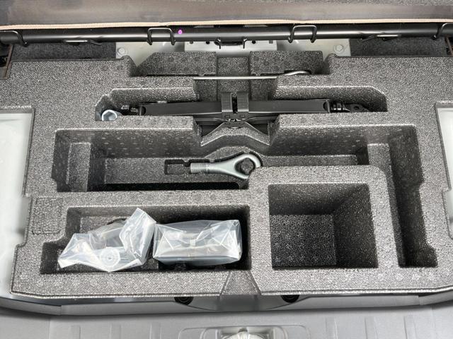 ミラココア ココアプラスＸ　キーフリーシステム　オートエアコン　電動格納ミラー　アイドリングストップ　バニティミラー　ＬＥＤヘッドライト　純正１４インチスチールホイール（46枚目）