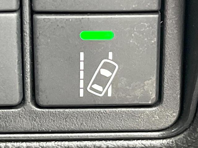 オデッセイ アブソルート・ＥＸ　両側電動ドア　純正ＳＤナビ　バックカメラ　衝突被害軽減システム　レーダークルーズ　ハーフレザーシート　パワーシート　スマートキー　ＬＥＤヘッド　ビルトインＥＴＣ　車線逸脱警報　オートライト（40枚目）