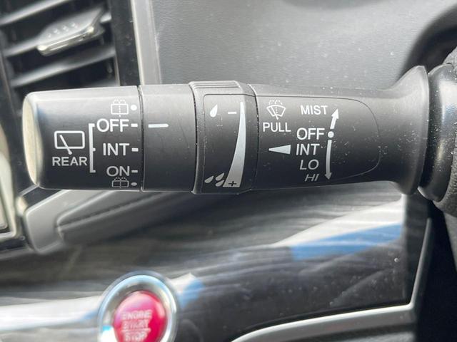 オデッセイ アブソルート・ＥＸ　両側電動ドア　純正ＳＤナビ　バックカメラ　衝突被害軽減システム　レーダークルーズ　ハーフレザーシート　パワーシート　スマートキー　ＬＥＤヘッド　ビルトインＥＴＣ　車線逸脱警報　オートライト（51枚目）