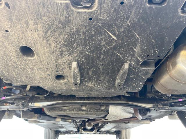 ヤリスクロス ハイブリッドZ 純正SDナビ 全周囲カメラ 衝突被害軽減システム レーダークルーズ ハーフレザーシート パワーシート ドラレコ コーナーセンサー スマートキー LEDヘッド ETC2.0 純正18インチアルミ(22枚目)