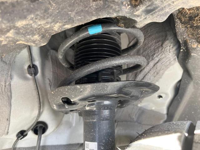 ヤリスクロス ハイブリッドZ 純正SDナビ 全周囲カメラ 衝突被害軽減システム レーダークルーズ ハーフレザーシート パワーシート ドラレコ コーナーセンサー スマートキー LEDヘッド ETC2.0 純正18インチアルミ(23枚目)