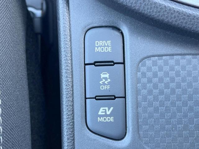 ヤリスクロス ハイブリッドZ 純正SDナビ 全周囲カメラ 衝突被害軽減システム レーダークルーズ ハーフレザーシート パワーシート ドラレコ コーナーセンサー スマートキー LEDヘッド ETC2.0 純正18インチアルミ(33枚目)