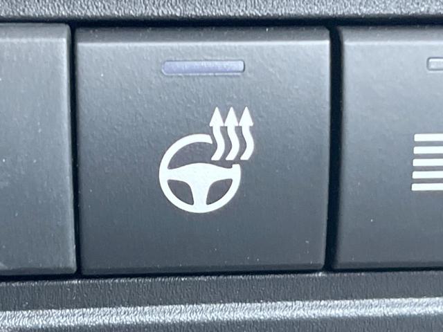 ヤリスクロス ハイブリッドZ 純正SDナビ 全周囲カメラ 衝突被害軽減システム レーダークルーズ ハーフレザーシート パワーシート ドラレコ コーナーセンサー スマートキー LEDヘッド ETC2.0 純正18インチアルミ(40枚目)