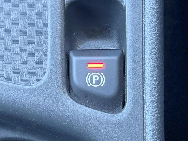 ヤリスクロス ハイブリッドZ 純正SDナビ 全周囲カメラ 衝突被害軽減システム レーダークルーズ ハーフレザーシート パワーシート ドラレコ コーナーセンサー スマートキー LEDヘッド ETC2.0 純正18インチアルミ(48枚目)