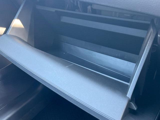 ヤリスクロス ハイブリッドZ 純正SDナビ 全周囲カメラ 衝突被害軽減システム レーダークルーズ ハーフレザーシート パワーシート ドラレコ コーナーセンサー スマートキー LEDヘッド ETC2.0 純正18インチアルミ(50枚目)