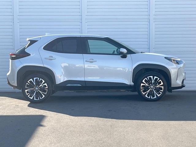 ヤリスクロス ハイブリッドZ 純正SDナビ 全周囲カメラ 衝突被害軽減システム レーダークルーズ ハーフレザーシート パワーシート ドラレコ コーナーセンサー スマートキー LEDヘッド ETC2.0 純正18インチアルミ(54枚目)