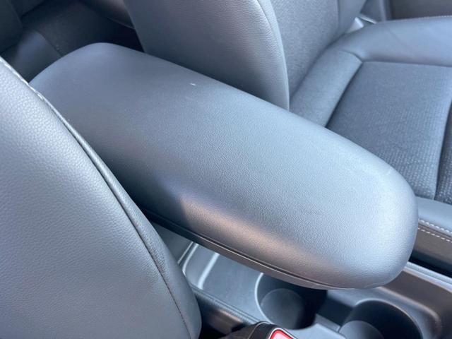 ヤリスクロス ハイブリッドZ 純正SDナビ 全周囲カメラ 衝突被害軽減システム レーダークルーズ ハーフレザーシート パワーシート ドラレコ コーナーセンサー スマートキー LEDヘッド ETC2.0 純正18インチアルミ(62枚目)