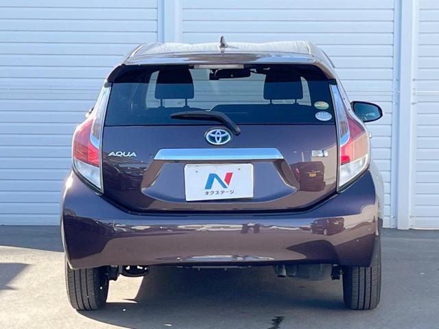 アクア Ｓスタイルブラック　純正ＳＤナビ　バックカメラ　衝突被害軽減システム　スマートキー　ＬＥＤヘッド　ビルトインＥＴＣ　純正１５インチアルミ　オートライト　オートエアコン　Ｂｌｕｅｔｏｏｔｈ　ＣＤ　ＤＶＤ再生　ＬＥＤフォグ（15枚目）