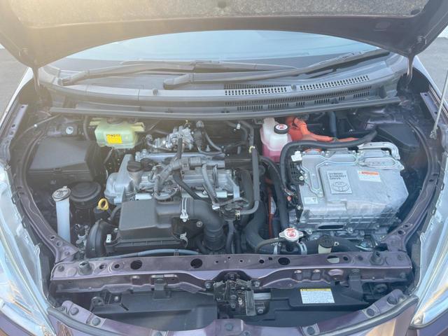 アクア Ｓスタイルブラック　純正ＳＤナビ　バックカメラ　衝突被害軽減システム　スマートキー　ＬＥＤヘッド　ビルトインＥＴＣ　純正１５インチアルミ　オートライト　オートエアコン　Ｂｌｕｅｔｏｏｔｈ　ＣＤ　ＤＶＤ再生　ＬＥＤフォグ（18枚目）