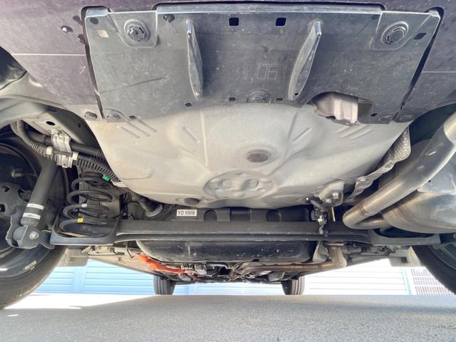 アクア Ｓスタイルブラック　純正ＳＤナビ　バックカメラ　衝突被害軽減システム　スマートキー　ＬＥＤヘッド　ビルトインＥＴＣ　純正１５インチアルミ　オートライト　オートエアコン　Ｂｌｕｅｔｏｏｔｈ　ＣＤ　ＤＶＤ再生　ＬＥＤフォグ（19枚目）