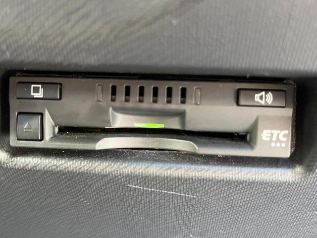 アクア Ｓスタイルブラック　純正ＳＤナビ　バックカメラ　衝突被害軽減システム　スマートキー　ＬＥＤヘッド　ビルトインＥＴＣ　純正１５インチアルミ　オートライト　オートエアコン　Ｂｌｕｅｔｏｏｔｈ　ＣＤ　ＤＶＤ再生　ＬＥＤフォグ（25枚目）