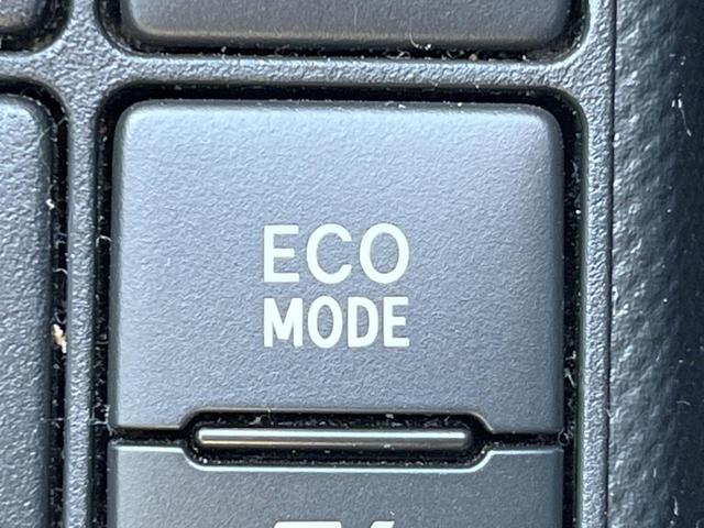 アクア Ｓスタイルブラック　純正ＳＤナビ　バックカメラ　衝突被害軽減システム　スマートキー　ＬＥＤヘッド　ビルトインＥＴＣ　純正１５インチアルミ　オートライト　オートエアコン　Ｂｌｕｅｔｏｏｔｈ　ＣＤ　ＤＶＤ再生　ＬＥＤフォグ（35枚目）