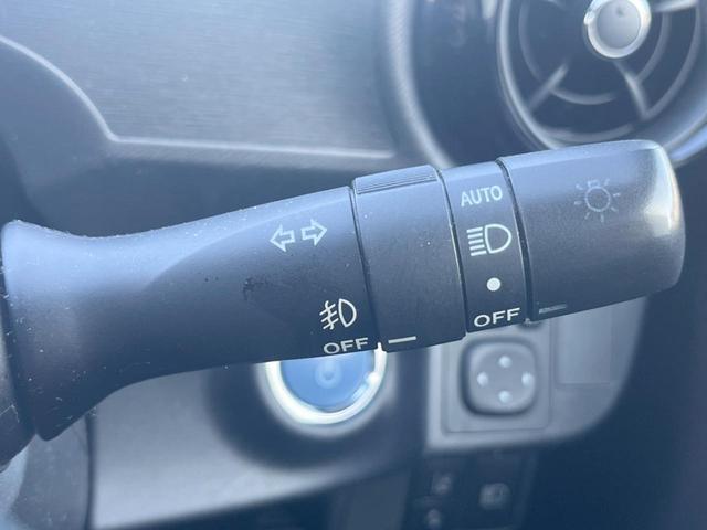 アクア Ｓスタイルブラック　純正ＳＤナビ　バックカメラ　衝突被害軽減システム　スマートキー　ＬＥＤヘッド　ビルトインＥＴＣ　純正１５インチアルミ　オートライト　オートエアコン　Ｂｌｕｅｔｏｏｔｈ　ＣＤ　ＤＶＤ再生　ＬＥＤフォグ（39枚目）