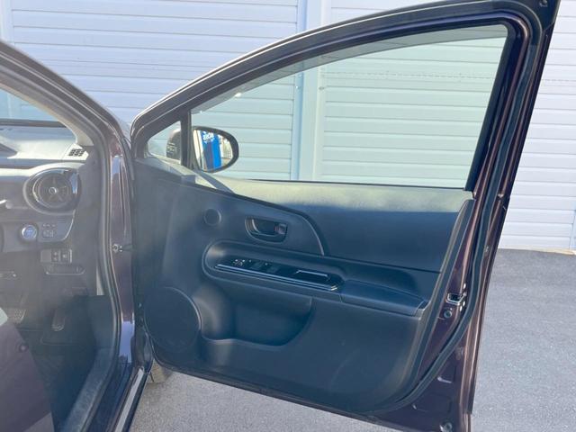 アクア Ｓスタイルブラック　純正ＳＤナビ　バックカメラ　衝突被害軽減システム　スマートキー　ＬＥＤヘッド　ビルトインＥＴＣ　純正１５インチアルミ　オートライト　オートエアコン　Ｂｌｕｅｔｏｏｔｈ　ＣＤ　ＤＶＤ再生　ＬＥＤフォグ（53枚目）