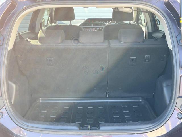 アクア Ｓスタイルブラック　純正ＳＤナビ　バックカメラ　衝突被害軽減システム　スマートキー　ＬＥＤヘッド　ビルトインＥＴＣ　純正１５インチアルミ　オートライト　オートエアコン　Ｂｌｕｅｔｏｏｔｈ　ＣＤ　ＤＶＤ再生　ＬＥＤフォグ（55枚目）