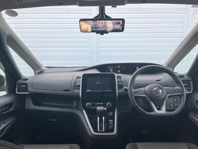 セレナ ハイウェイスター　Ｖセレクション　両側電動ドア　ＳＤナビ　後席モニター　全周囲カメラ　衝突被害軽減システム　スマートキー　ＬＥＤヘッド　ビルトインＥＴＣ　純正１６インチアルミ　オートライト　オートエアコン（2枚目）