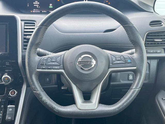 セレナ ハイウェイスター　Ｖセレクション　両側電動ドア　ＳＤナビ　後席モニター　全周囲カメラ　衝突被害軽減システム　スマートキー　ＬＥＤヘッド　ビルトインＥＴＣ　純正１６インチアルミ　オートライト　オートエアコン（13枚目）