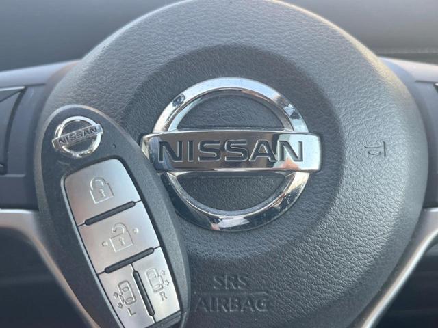 セレナ ハイウェイスター　Ｖセレクション　両側電動ドア　ＳＤナビ　後席モニター　全周囲カメラ　衝突被害軽減システム　スマートキー　ＬＥＤヘッド　ビルトインＥＴＣ　純正１６インチアルミ　オートライト　オートエアコン（23枚目）