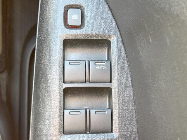 フリード G ハイウェイエディション 両側電動ドア SDナビ バックカメラ HIDヘッド ビルトインETC 純正15インチアルミ オートライト オートエアコン Bluetooth CD DVD再生 地デジ キーレス(35枚目)