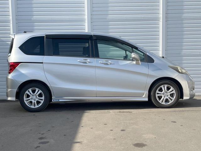 フリード G ハイウェイエディション 両側電動ドア SDナビ バックカメラ HIDヘッド ビルトインETC 純正15インチアルミ オートライト オートエアコン Bluetooth CD DVD再生 地デジ キーレス(51枚目)