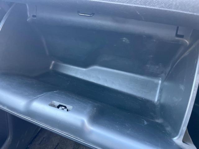 ステップワゴンスパーダ Ｚ　クールスピリット　インターナビ　セレクション　両側電動ドア　純正ＳＤナビ　後席モニター　バックカメラ　ハーフレザーシート　スマートキー　ＨＩＤヘッド　ビルトインＥＴＣ　クルコン　オートライト　オートエアコン　Ｂｌｕｅｔｏｏｔｈ　ＣＤ　ＤＶＤ再生（48枚目）