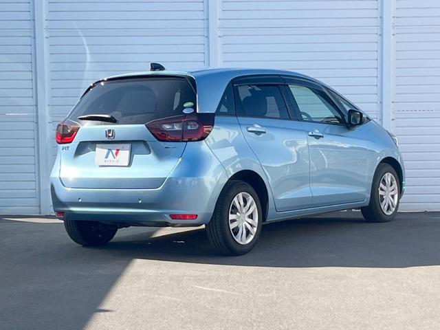 フィット ｅ：ＨＥＶホーム　純正ＳＤナビ　バックカメラ　衝突被害軽減システム　レーダークルーズ　ドラレコ　コーナーセンサー　スマートキー　ＬＥＤヘッド　ＥＴＣ　車線逸脱警報　オートライト　オートエアコン　Ｂｌｕｅｔｏｏｔｈ（20枚目）